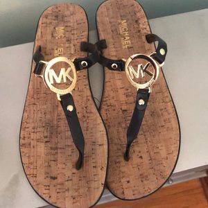 MK slides, black/gold Size 9